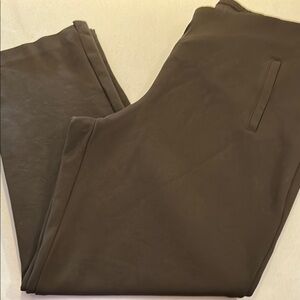 Chico’s Juliet Brown Pants Pull-On EUC sz 2.5 or 14 Ankle Length Inseam 26